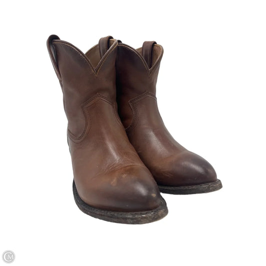 Boots Designer By Frye In Brown, Size: 7