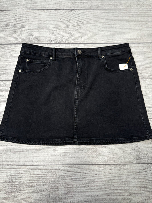 Skirt Mini & Short By H&m In Black, Size: 14