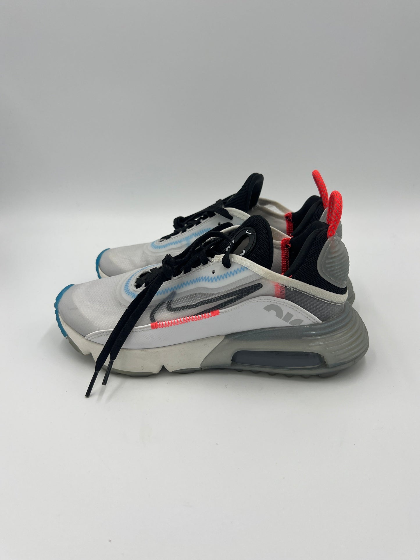 Shoes Athletic By Nike  Size: 6