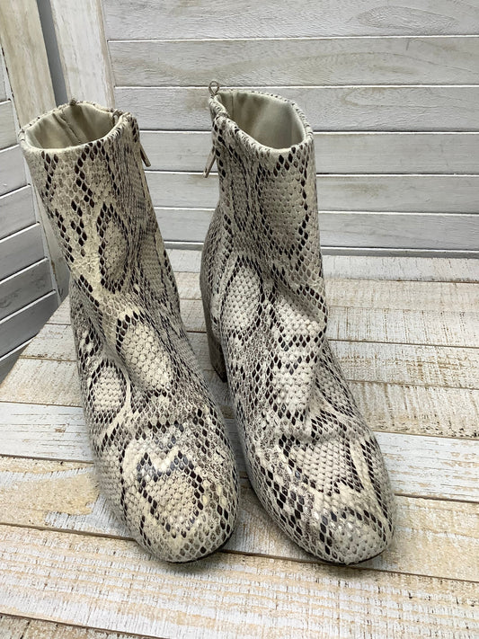 Boots Ankle Heels By Old Navy In Snakeskin Print, Size: 7