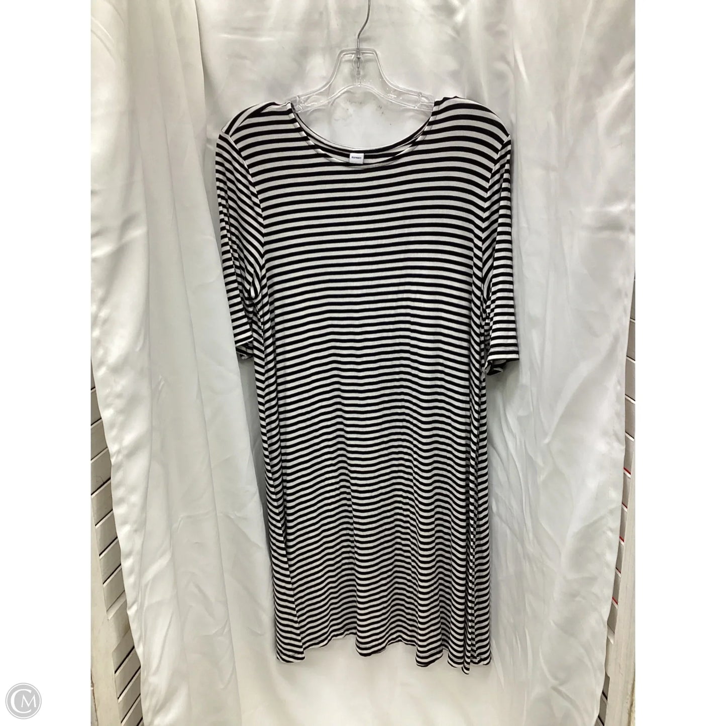 Dress Casual Midi By Old Navy In Striped Pattern, Size: L