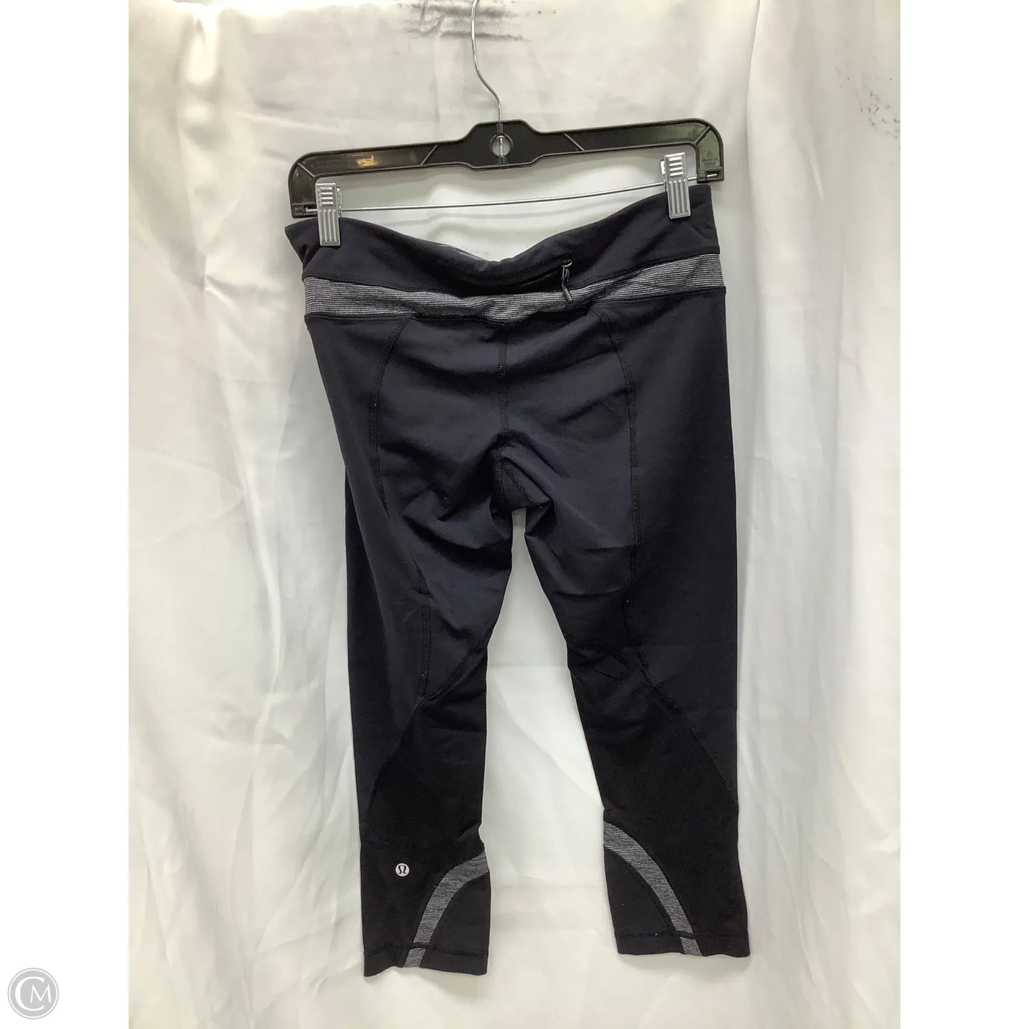 Athletic Leggings Capris By Lululemon In Black & Grey, Size: 8