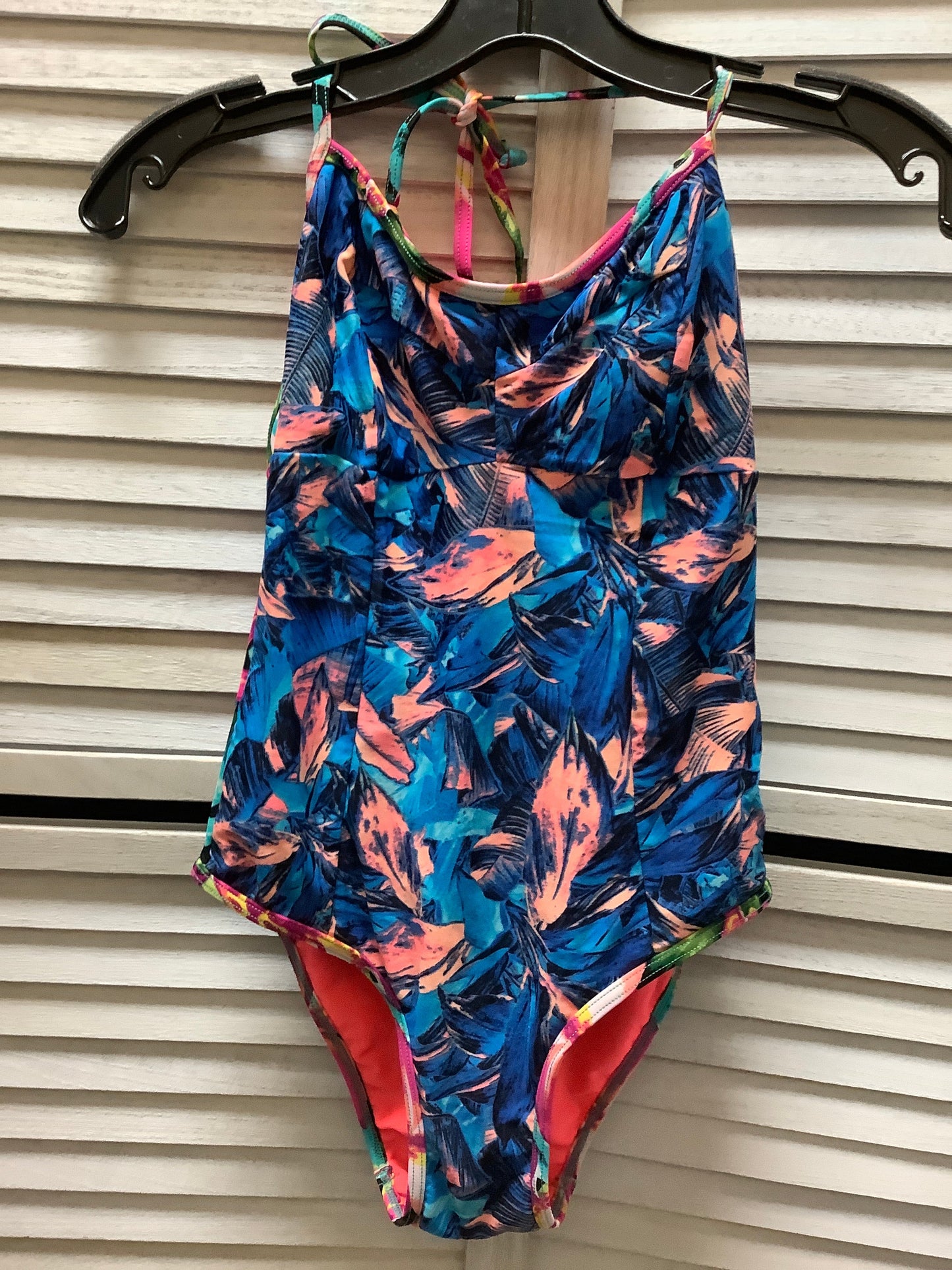 Swimsuit By Clothes Mentor  Size: M