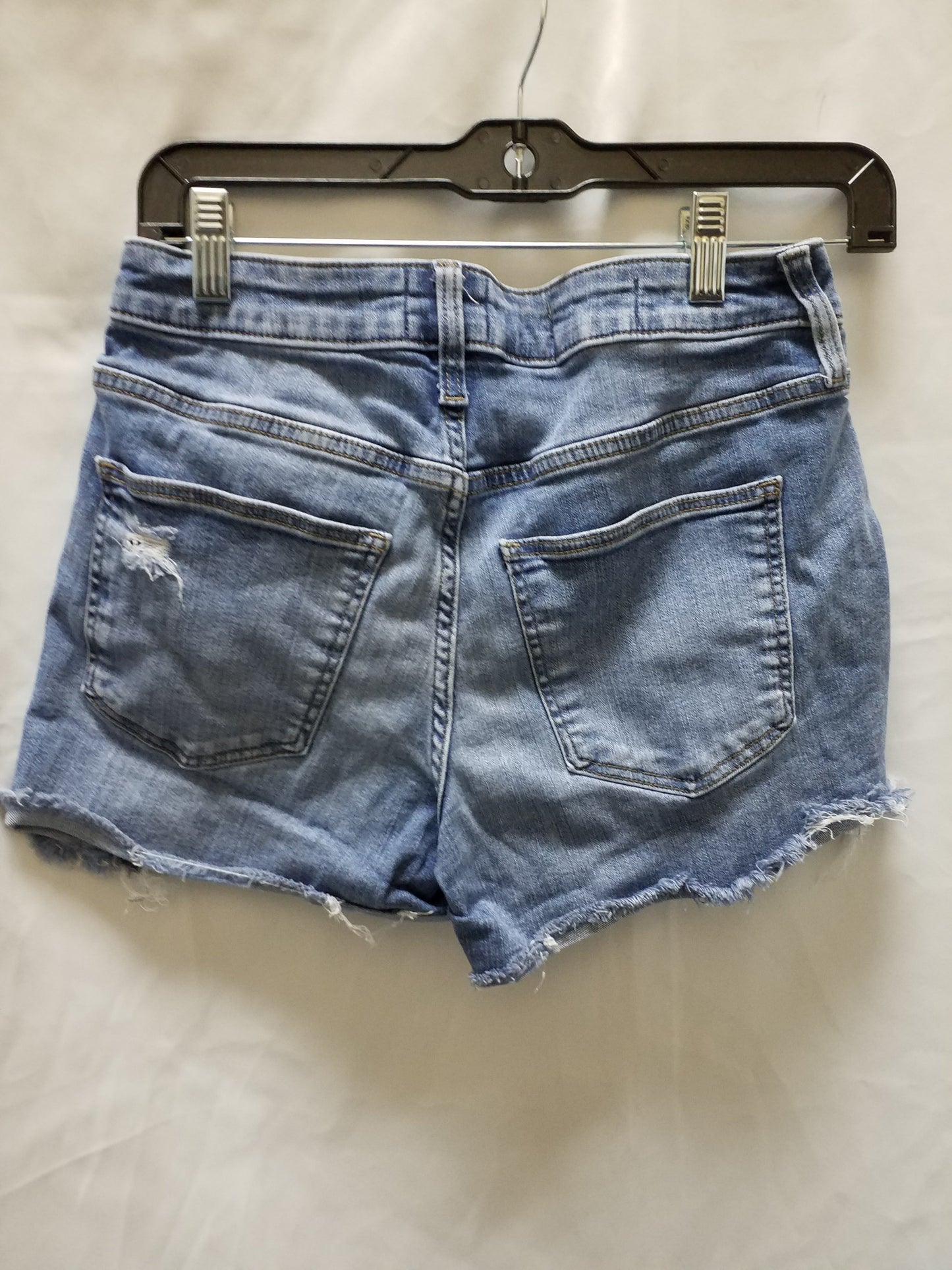 Shorts By Universal Thread  Size: 6