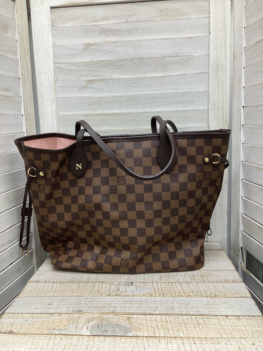 Handbag Designer By Louis Vuitton, Size: Medium