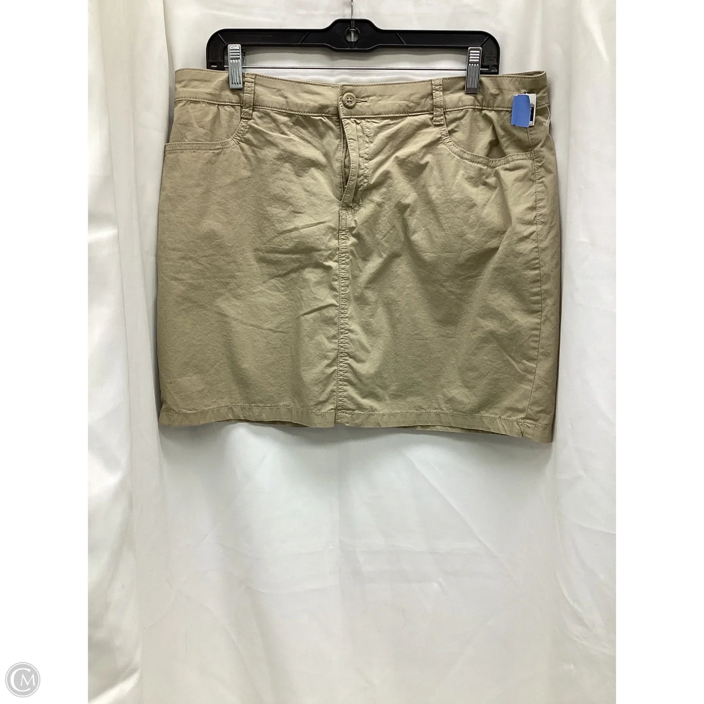Shorts By St Johns Bay In Tan, Size: 14