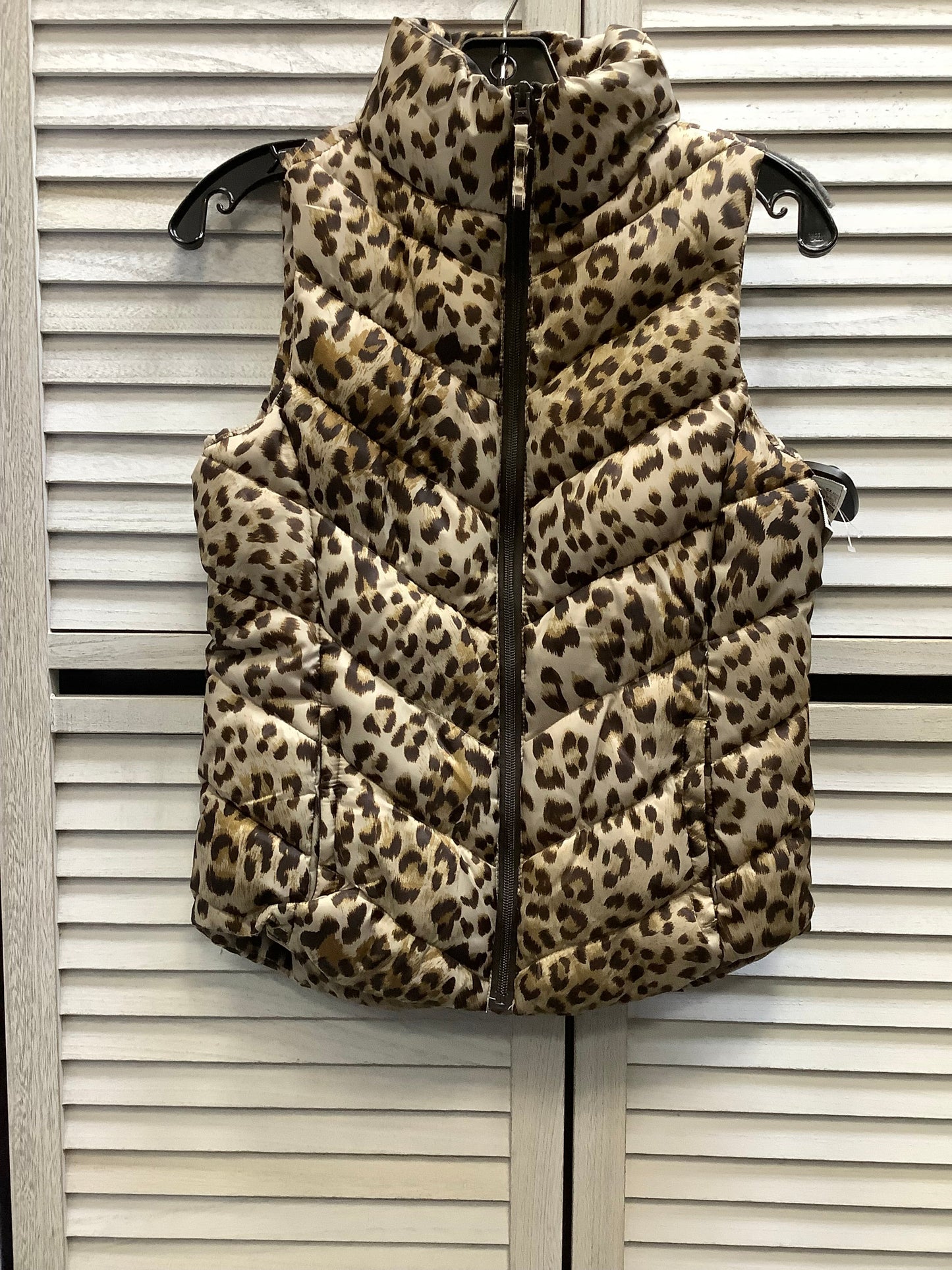 Vest Puffer & Quilted By So In Leopard Print, Size: Xs