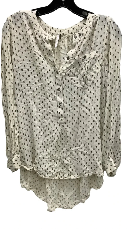 Top Long Sleeve By Free People In Multi-colored, Size: Xs