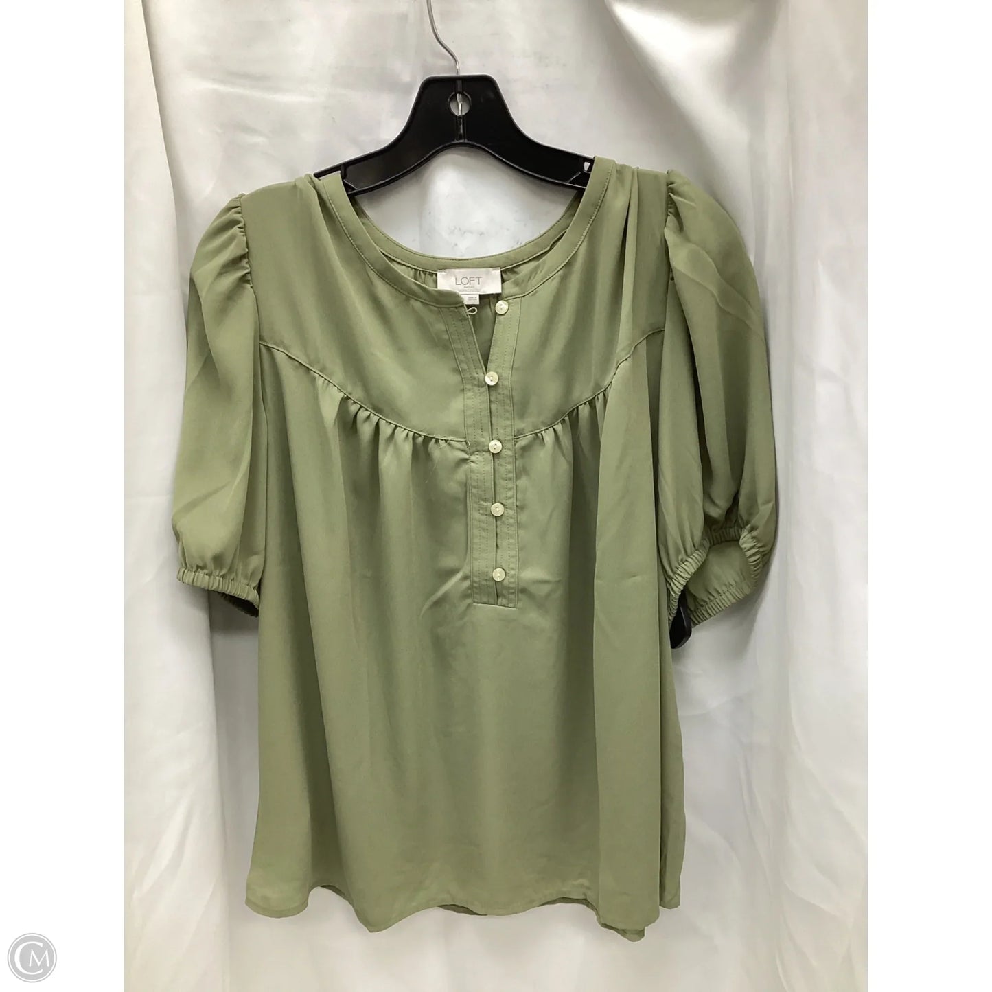 Top Short Sleeve By Loft In Green, Size: Xl