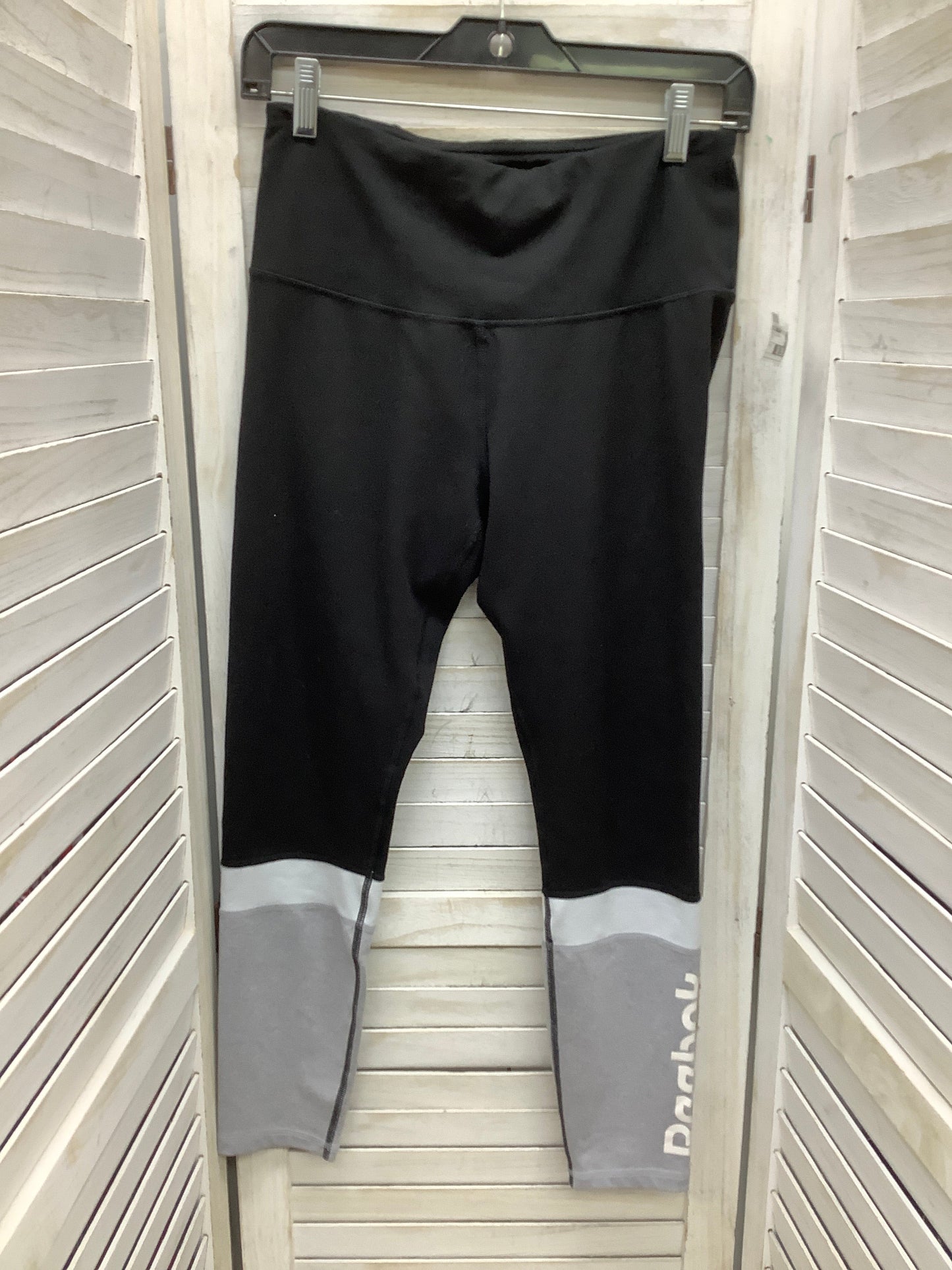 Athletic Leggings By Reebok In Black, Size: M