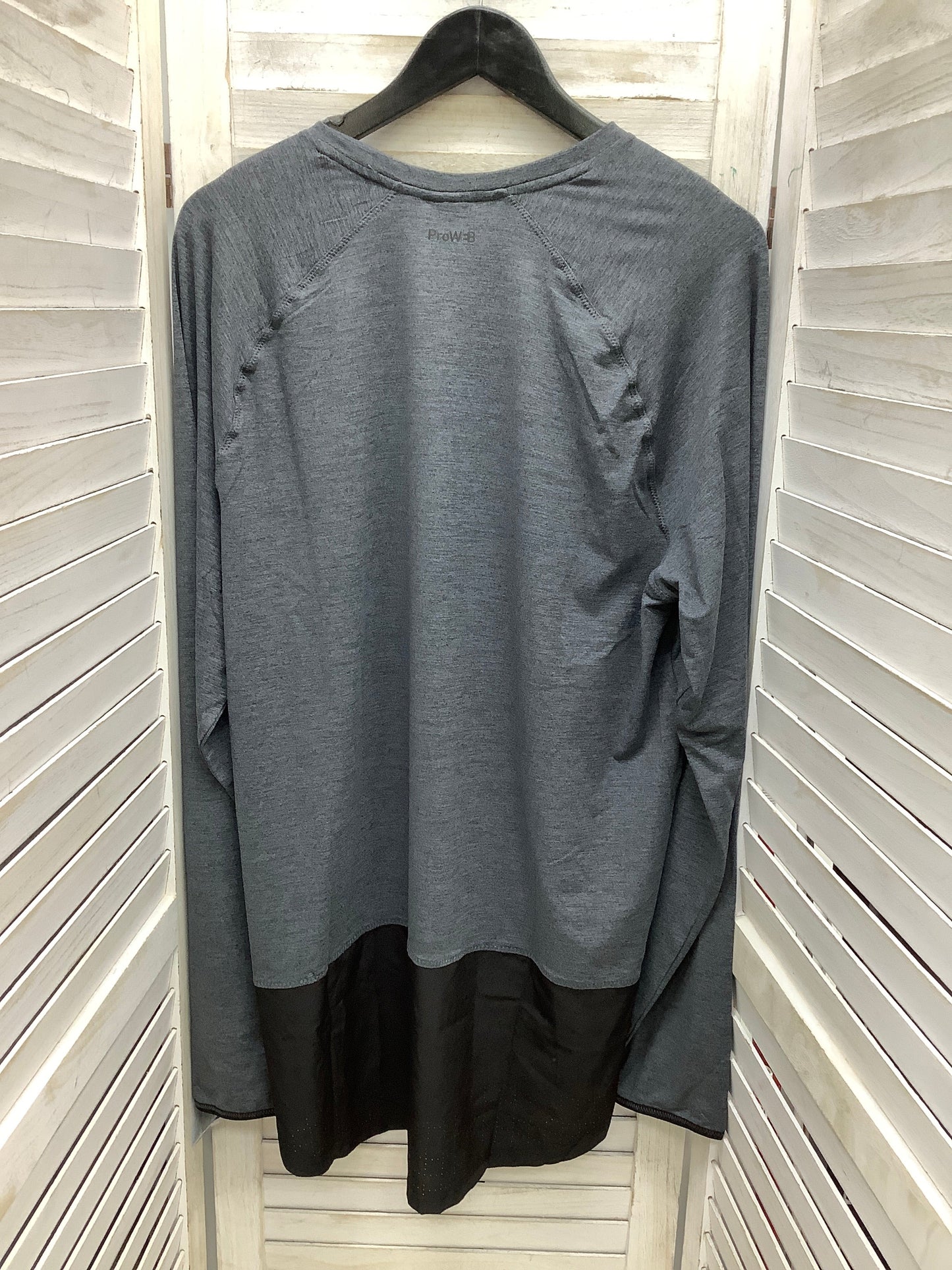 Top Long Sleeve By Spyder In Grey, Size: Xl