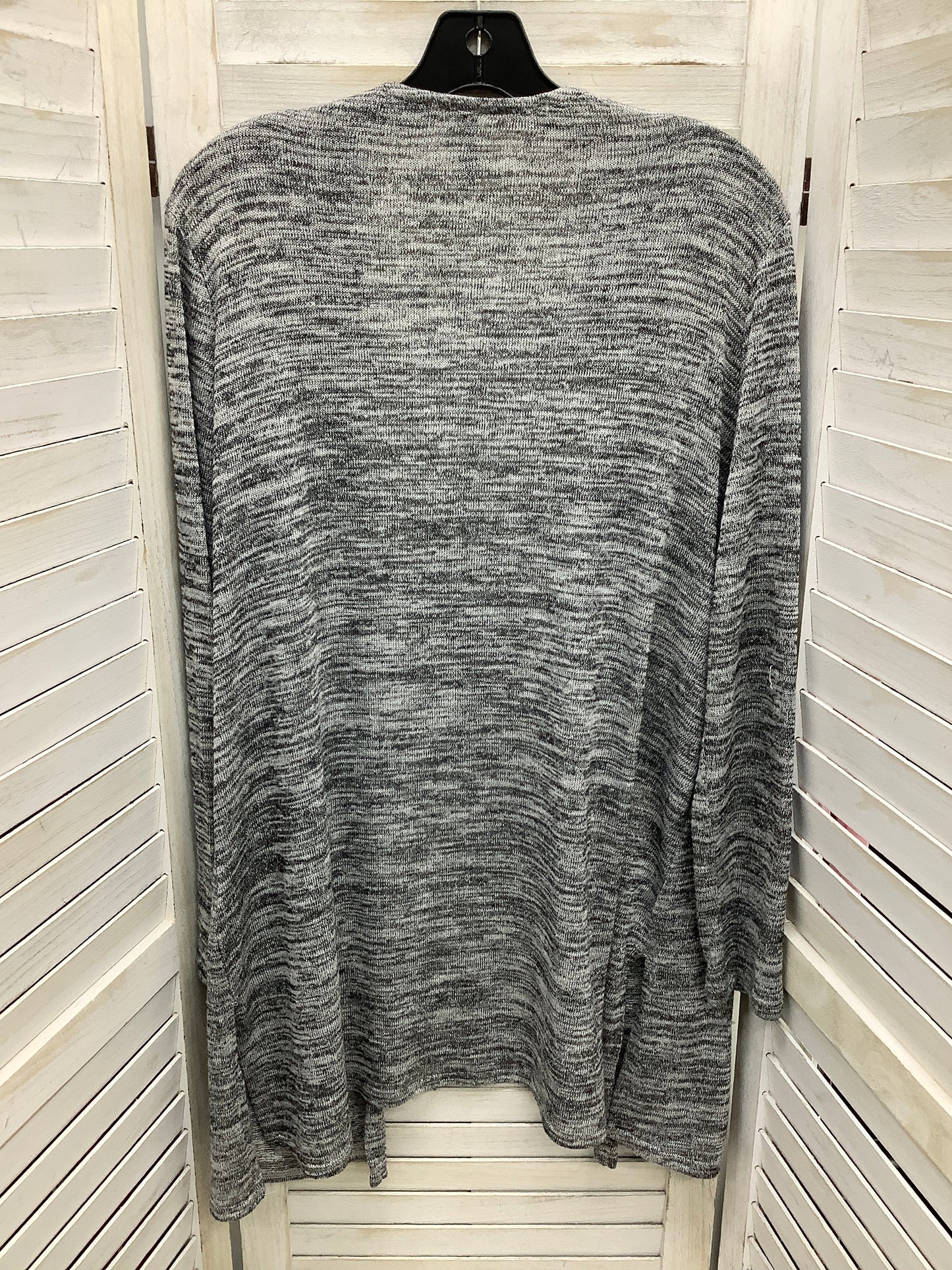 Grey Cardigan Divided, Size L