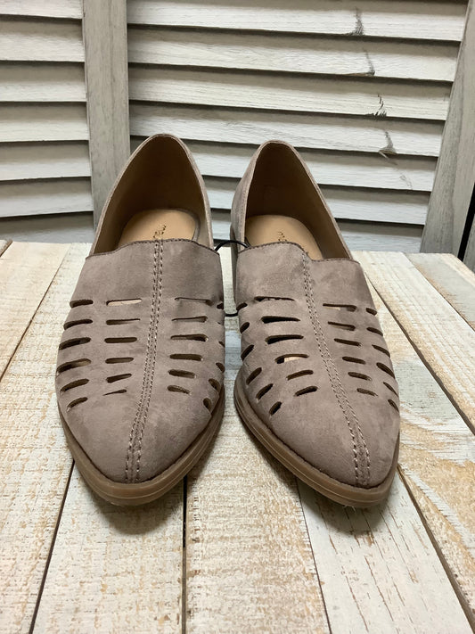 Shoes Flats Other By Maurices  Size: 7