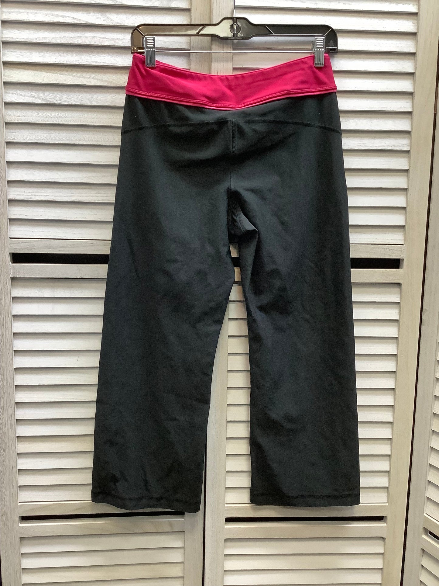 Athletic Leggings Capris By Nike Apparel In Pinkblack, Size: S