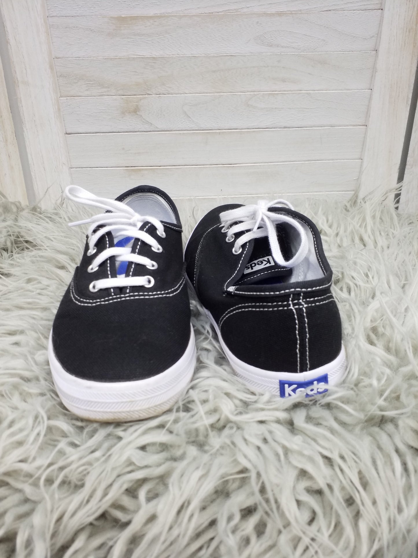 Shoes Sneakers By Keds  Size: 6