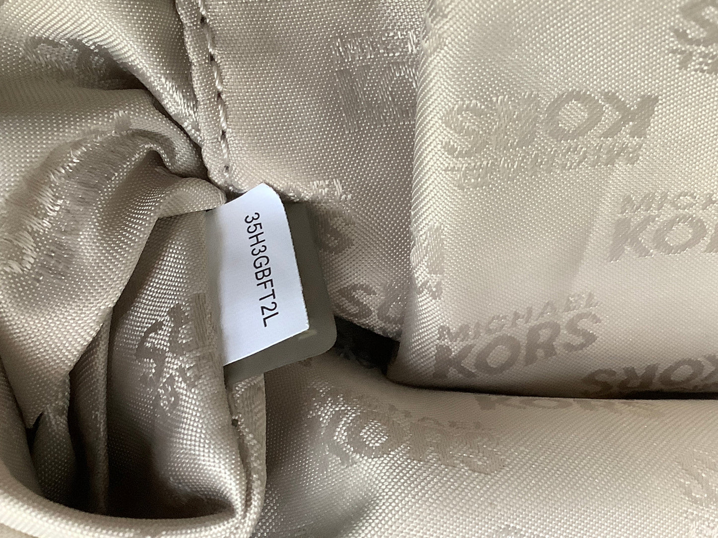 Handbag Designer Michael Kors, Size Medium