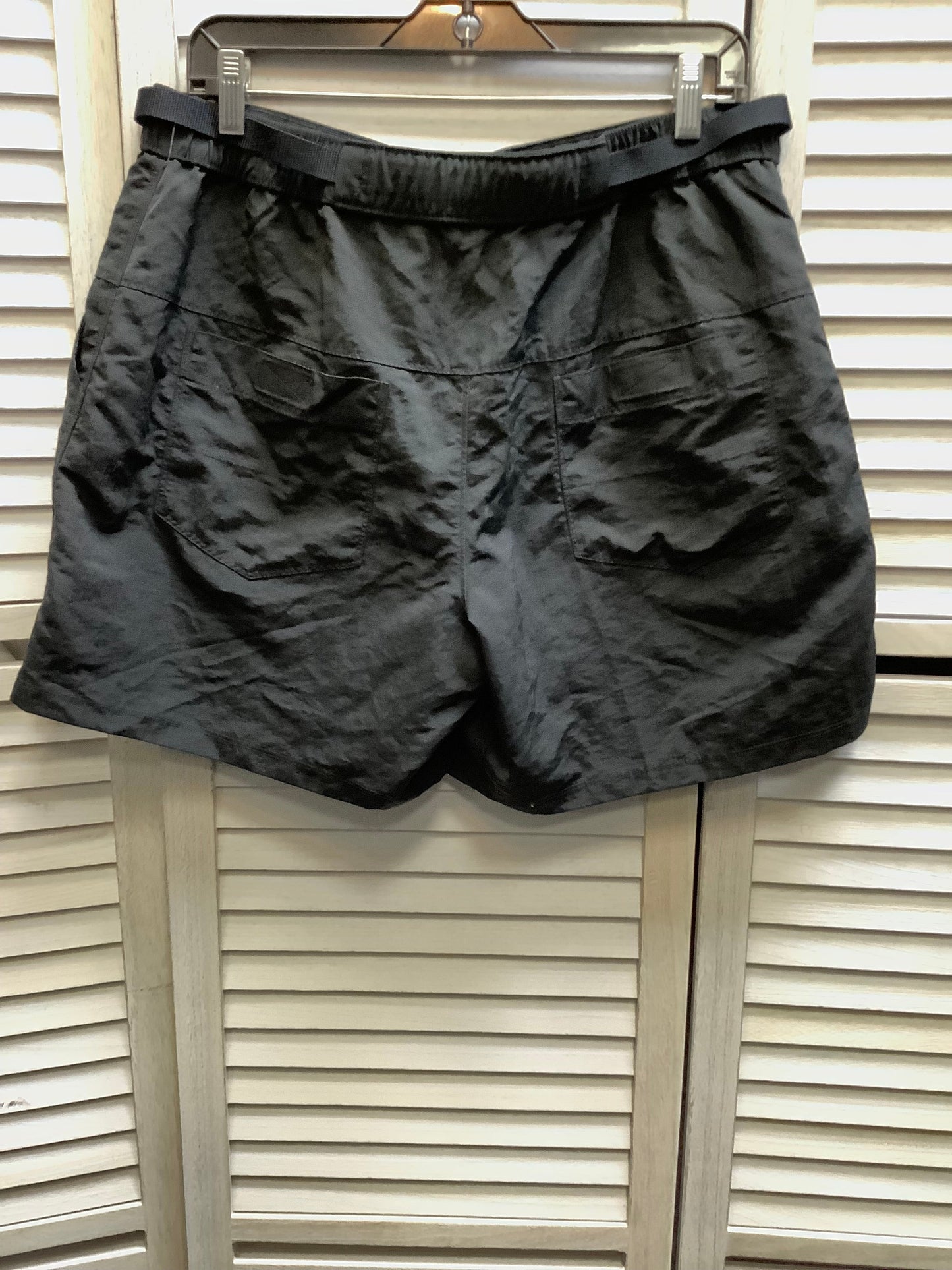 Black Athletic Shorts Champion, Size L