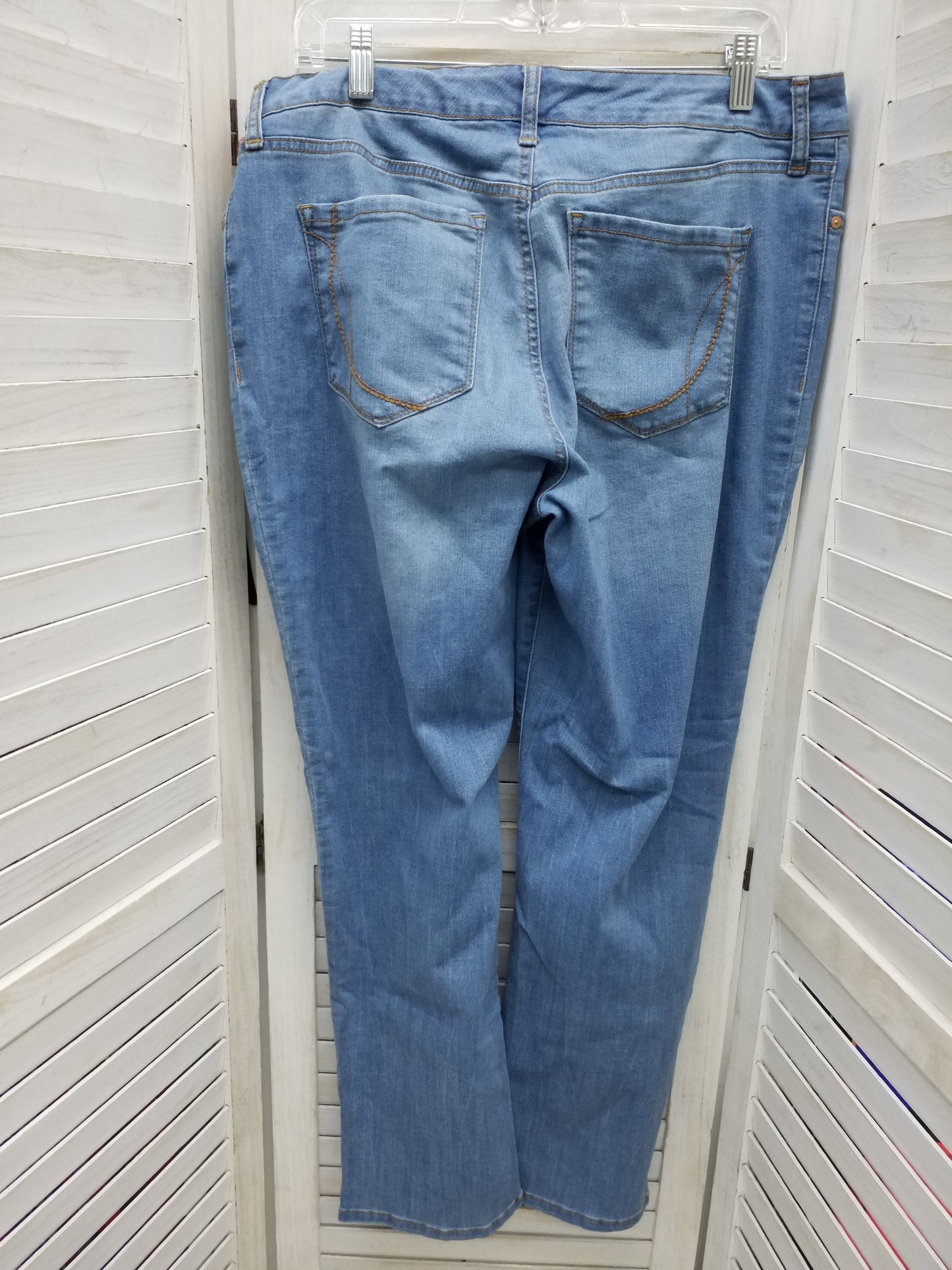 Blue Denim Jeans Boot Cut Bandolino, Size 14