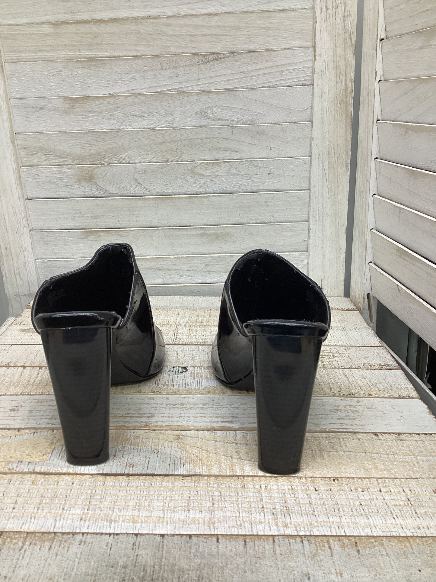 Boots Ankle Heels By Calvin Klein In Black, Size: 7.5