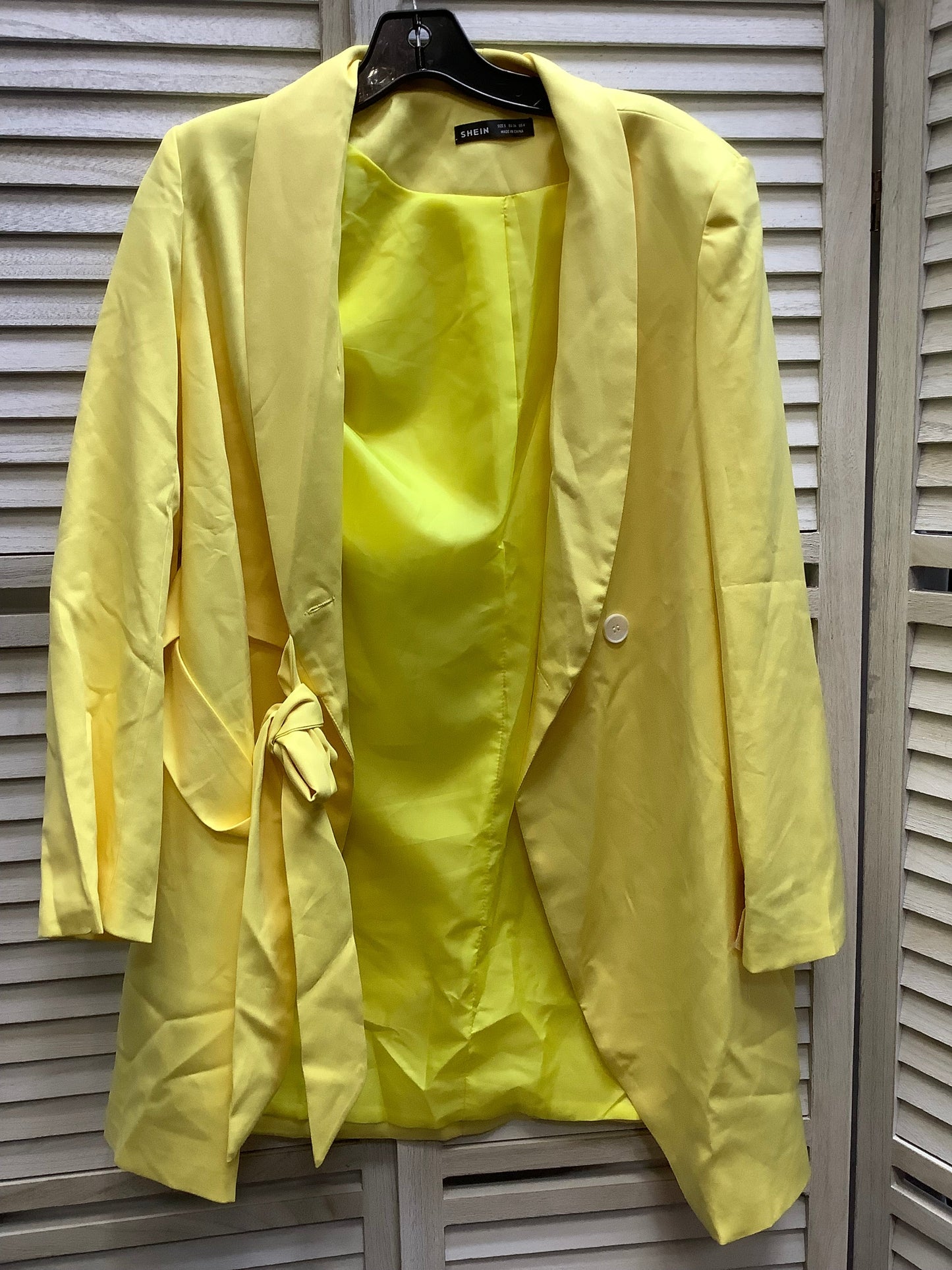 Yellow Blazer Shein, Size S