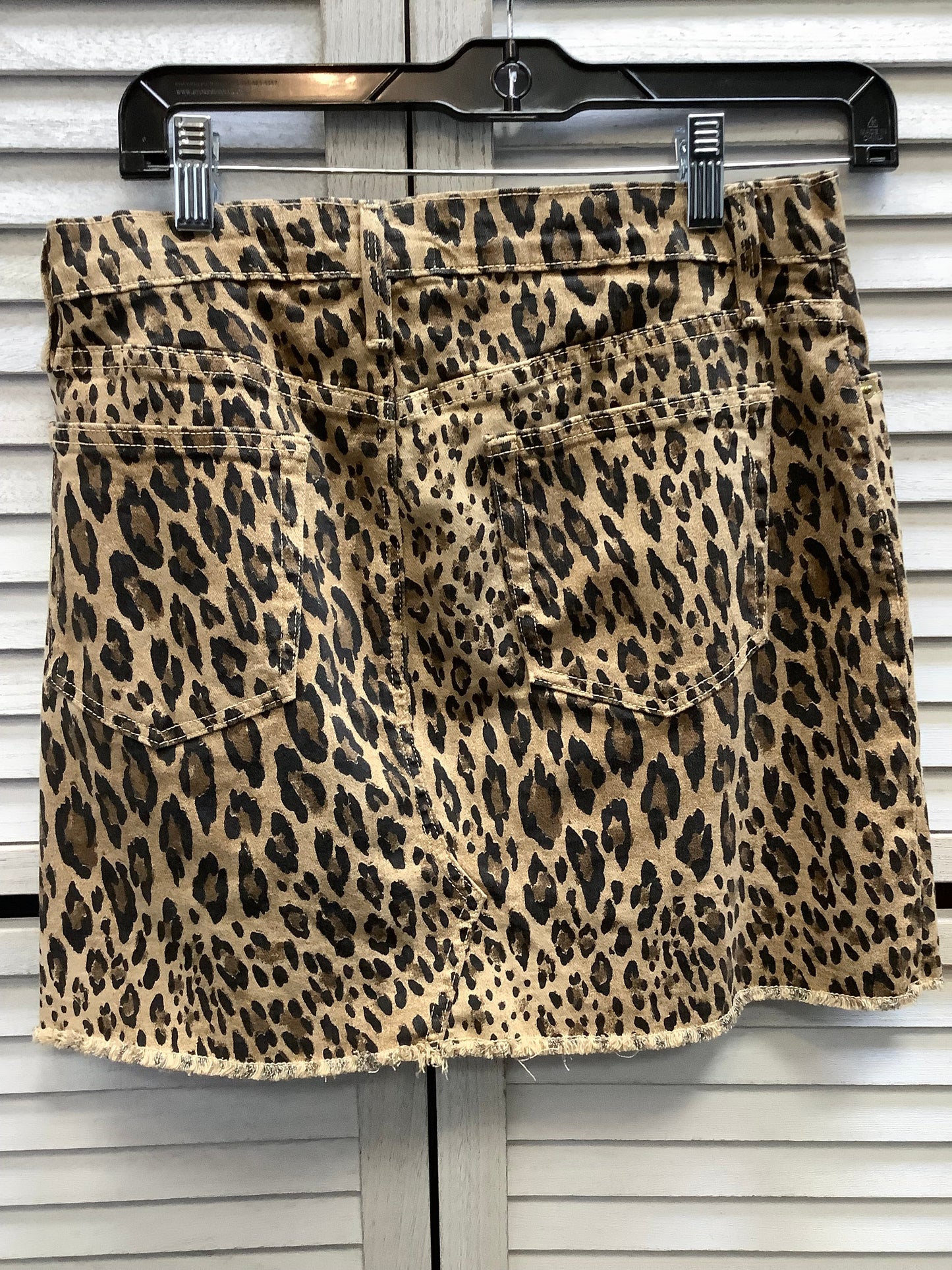 Skirt Mini & Short By Guess In Animal Print, Size: S