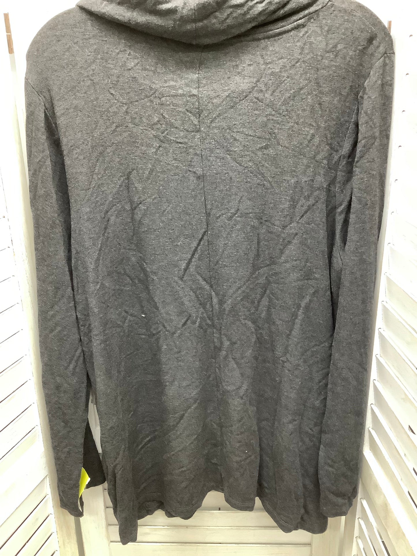 Top Long Sleeve By Chicos In Grey, Size: Xxl