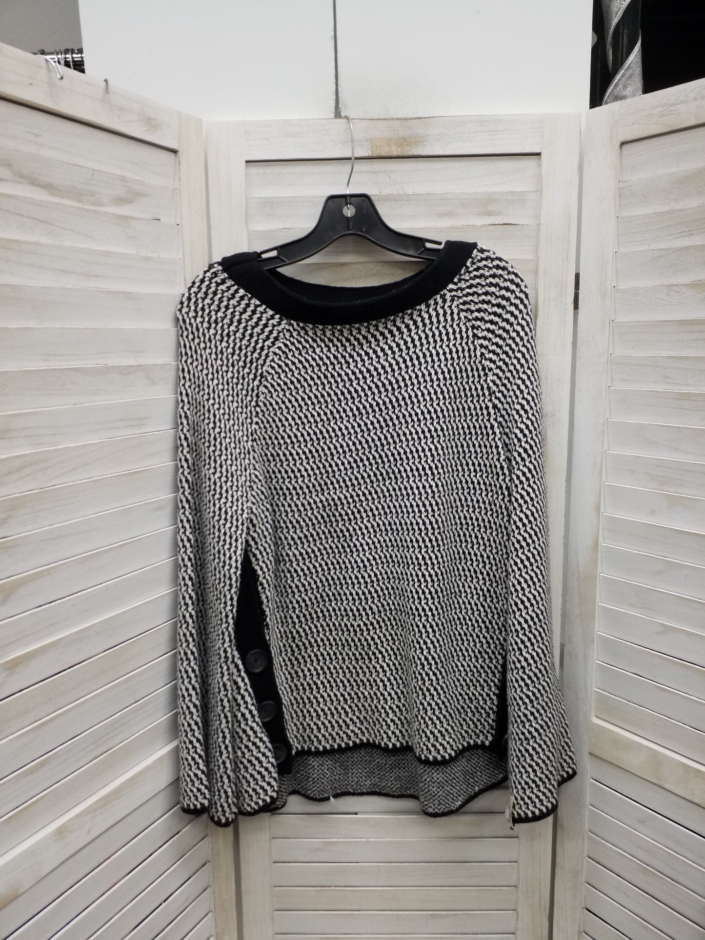 Sweater By Loft  Size: L