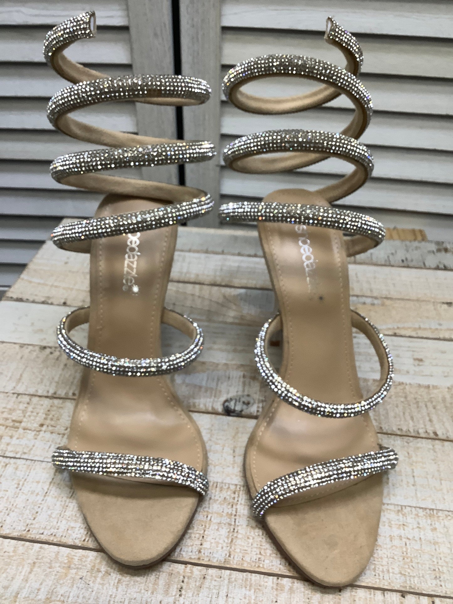 Sandals Heels Stiletto By Shoedazzle In Silver, Size: 8.5