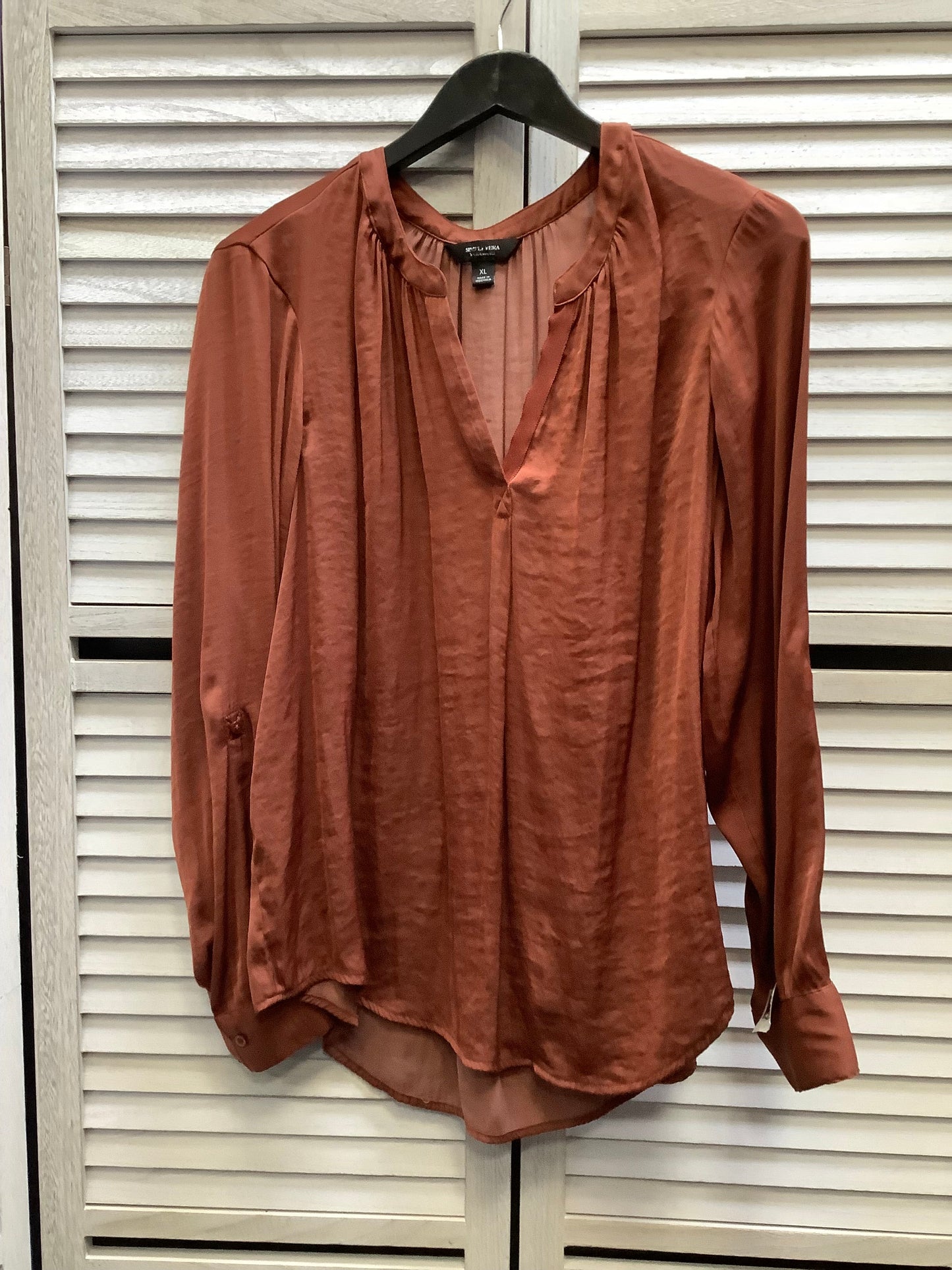 Top Long Sleeve By Simply Vera In Red, Size: Xl