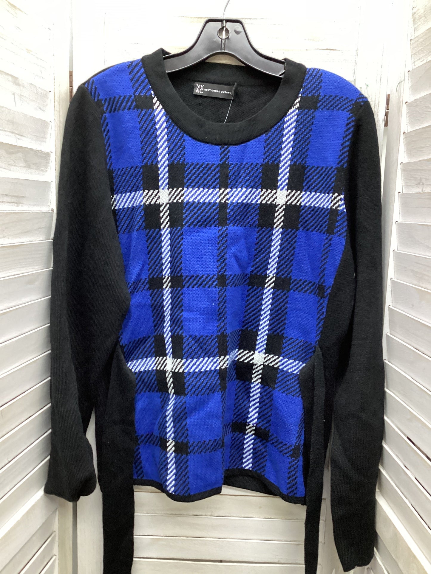 Sweater By New York And Co In Black & Blue, Size: L