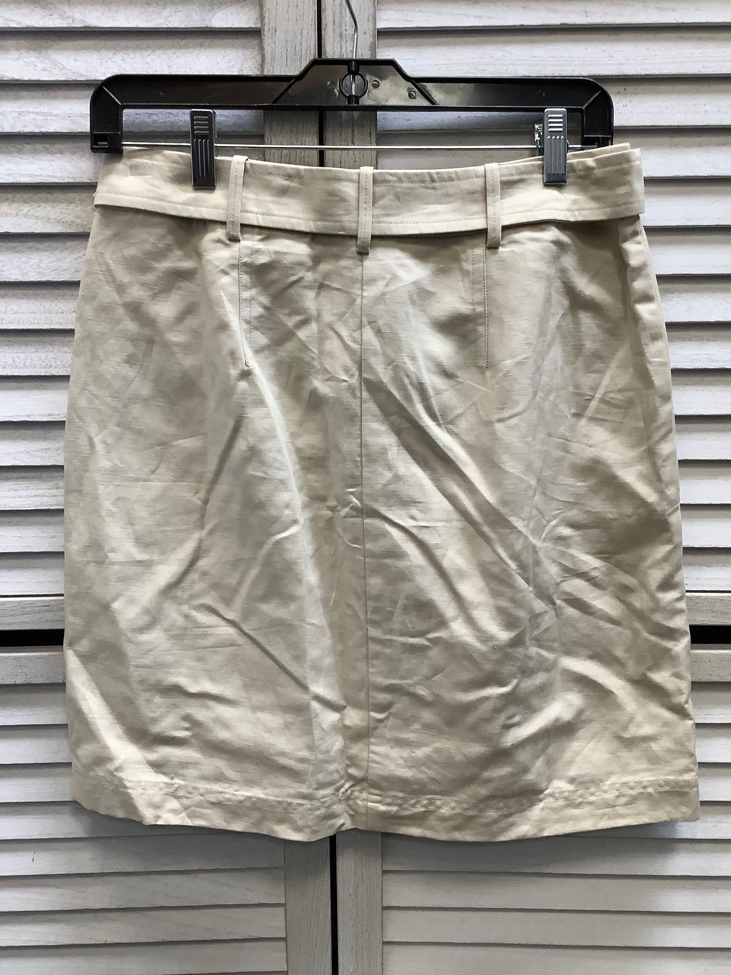 Skirt Mini & Short By Ann Taylor In Cream, Size: 4