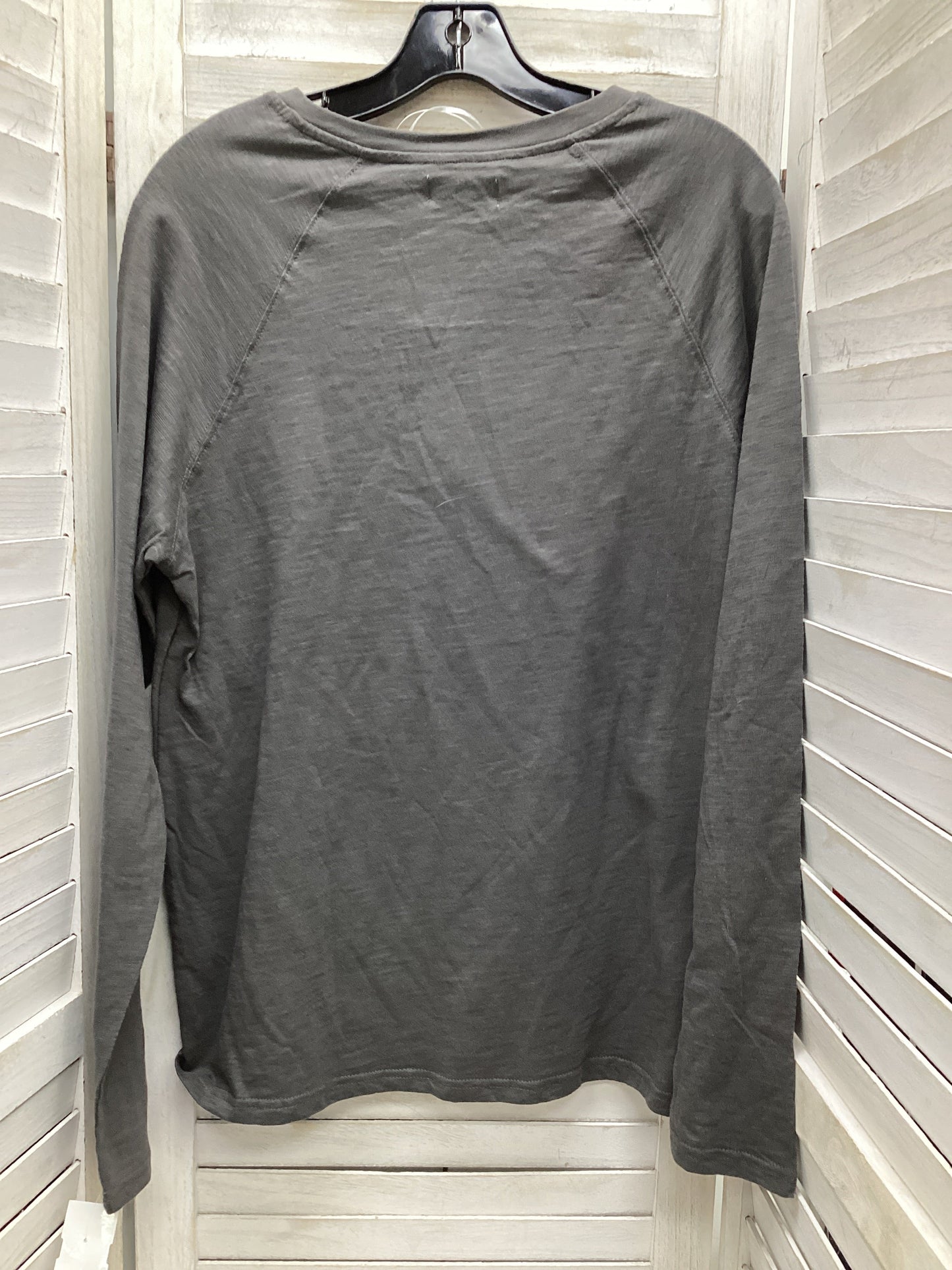 Top Long Sleeve By Simply Southern In Grey, Size: S