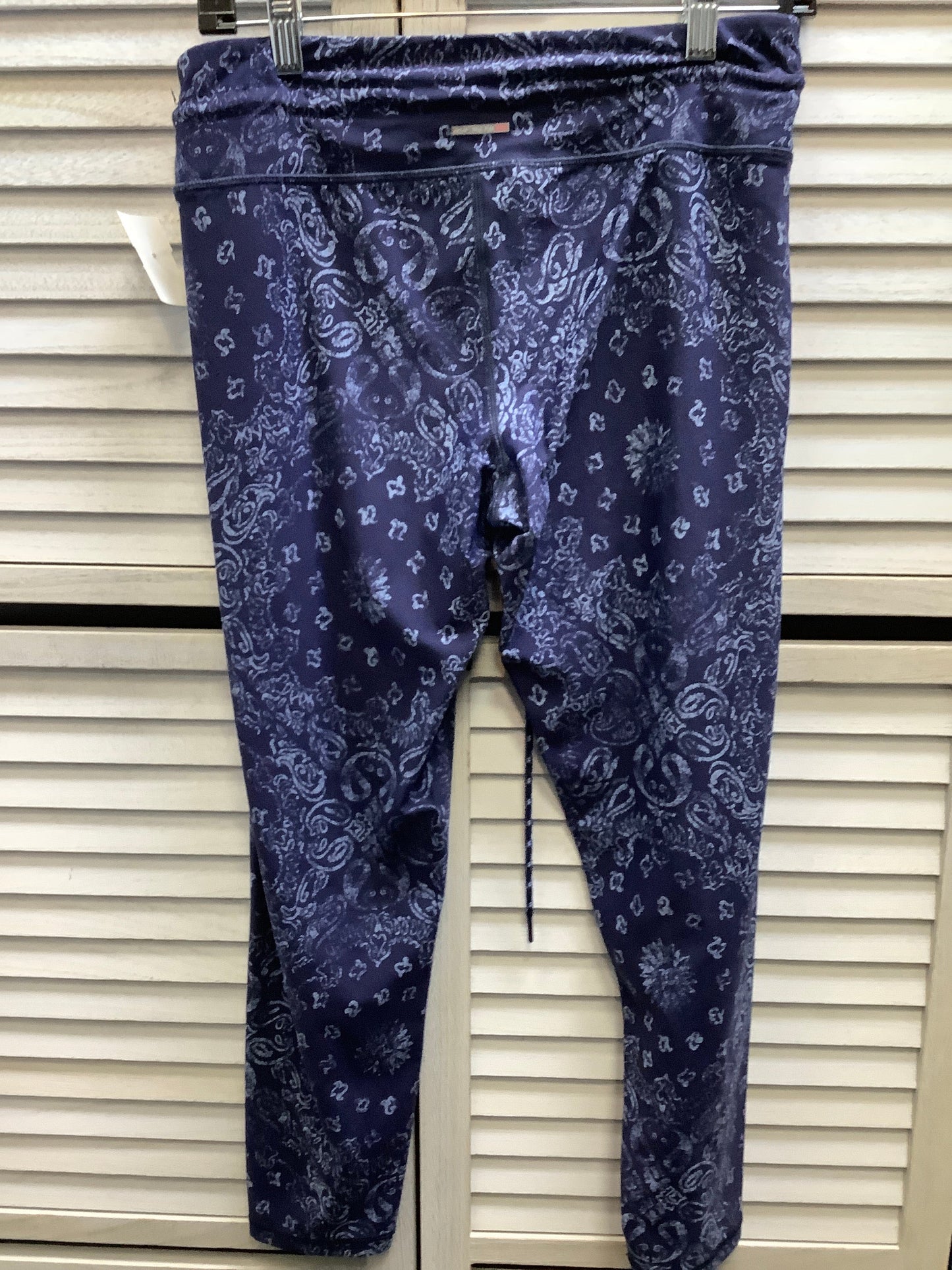 Athletic Capris By Aerie In Blue, Size: L