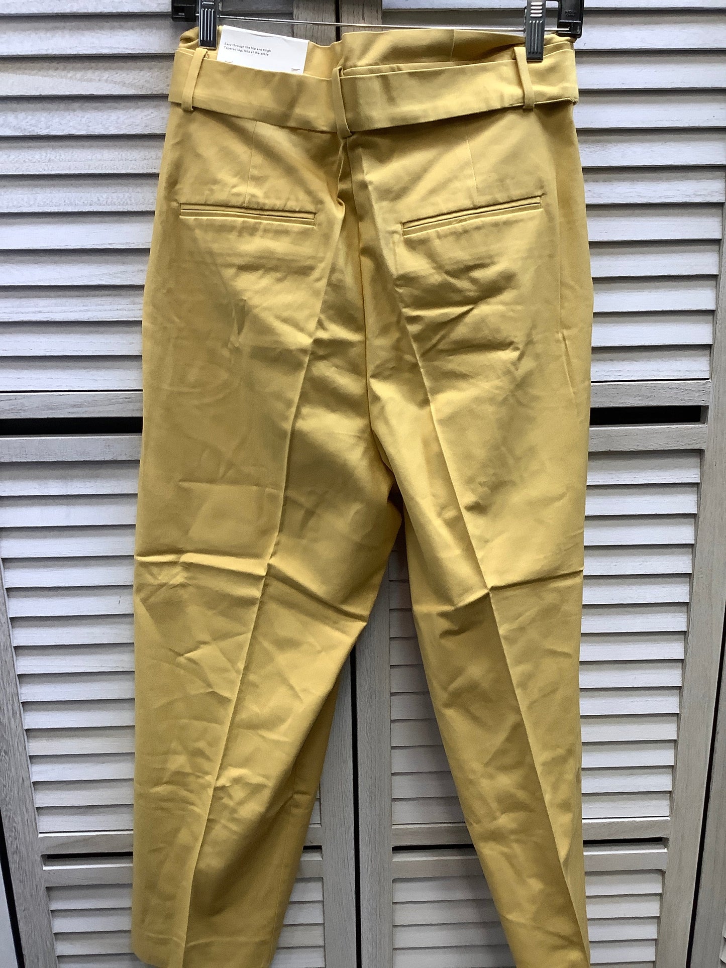 Pants Cropped By Ann Taylor In Yellow, Size: 8