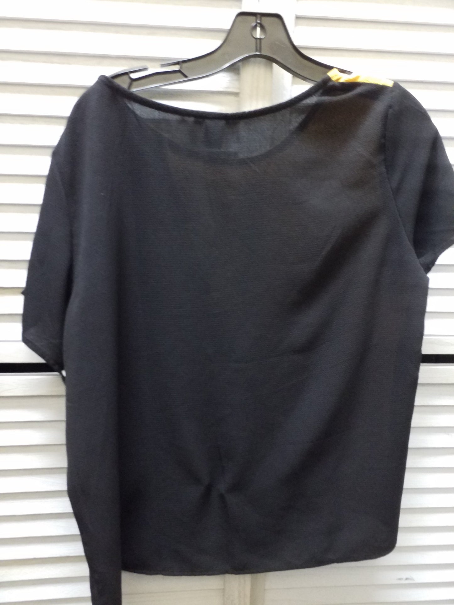 Top Short Sleeve By Shein  Size: L