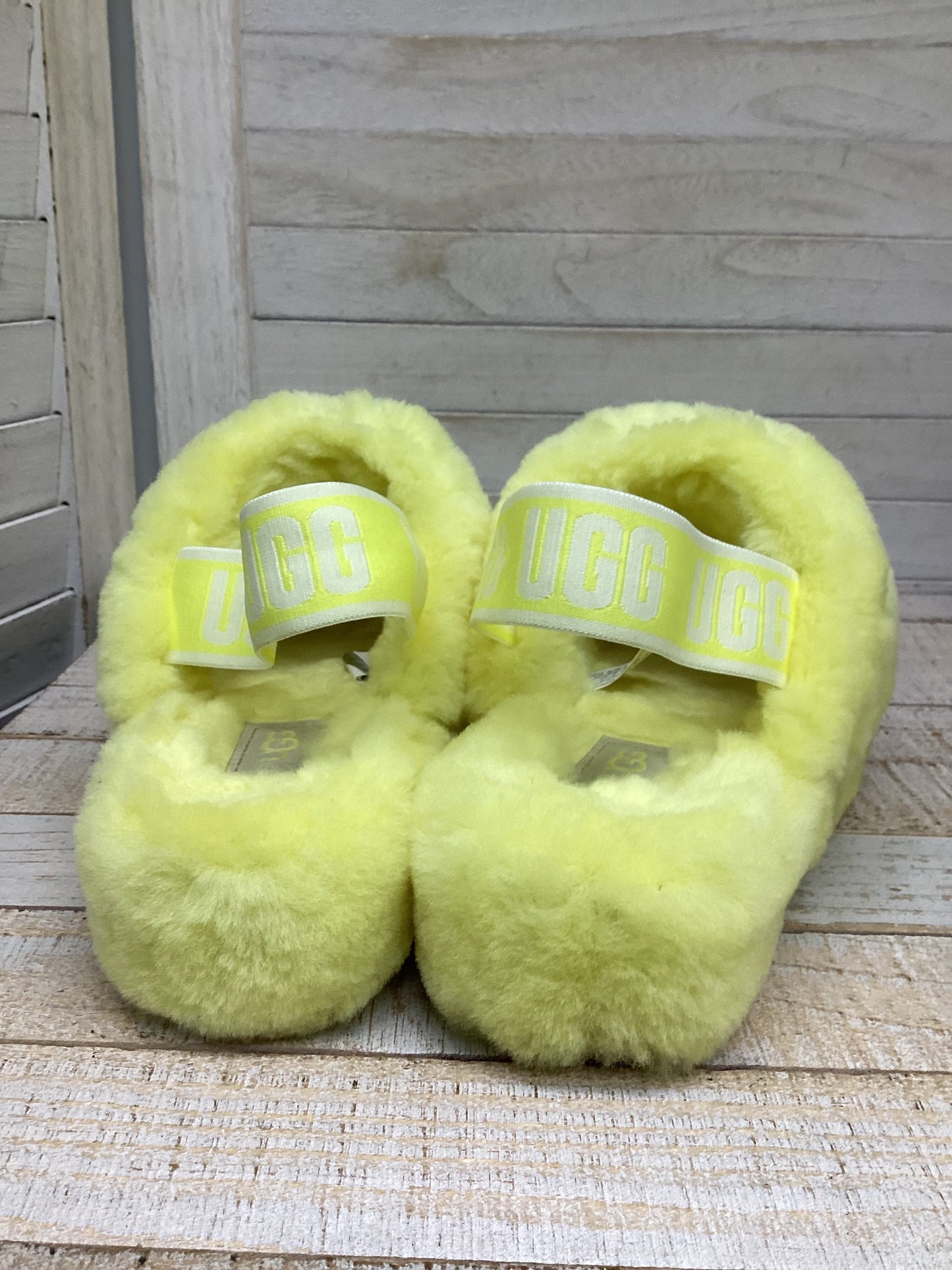 Sandals Flats By Ugg In Yellow, Size: 6