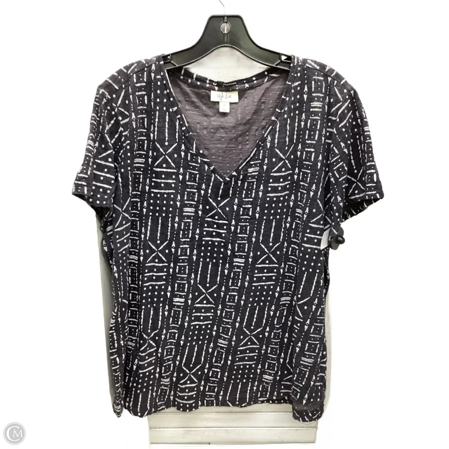 Top Short Sleeve By Style And Company In Grey & White, Size: 2x