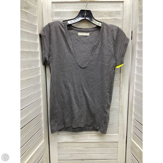 Top Short Sleeve By We The Free In Grey, Size: S