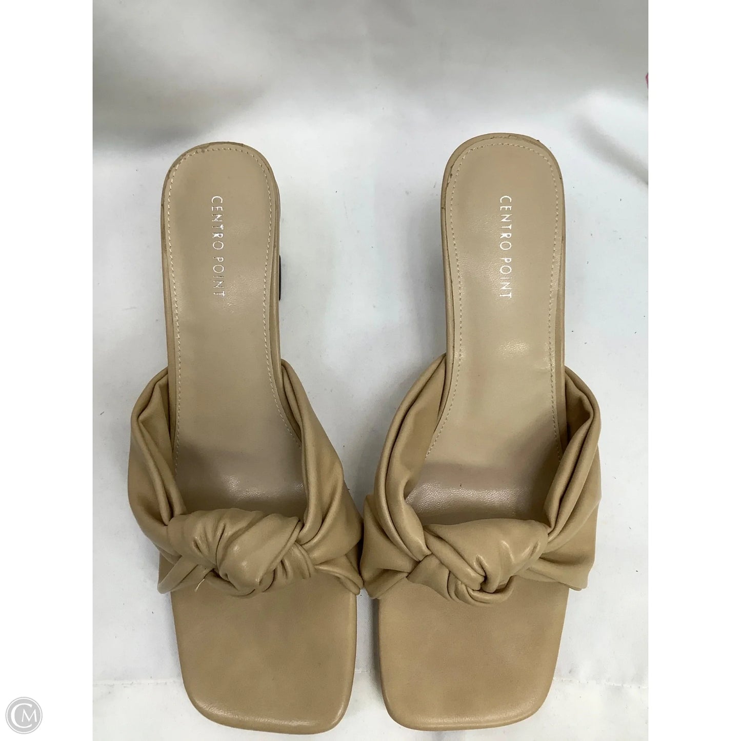 Sandals Heels Kitten By Clothes Mentor In Tan, Size: 10