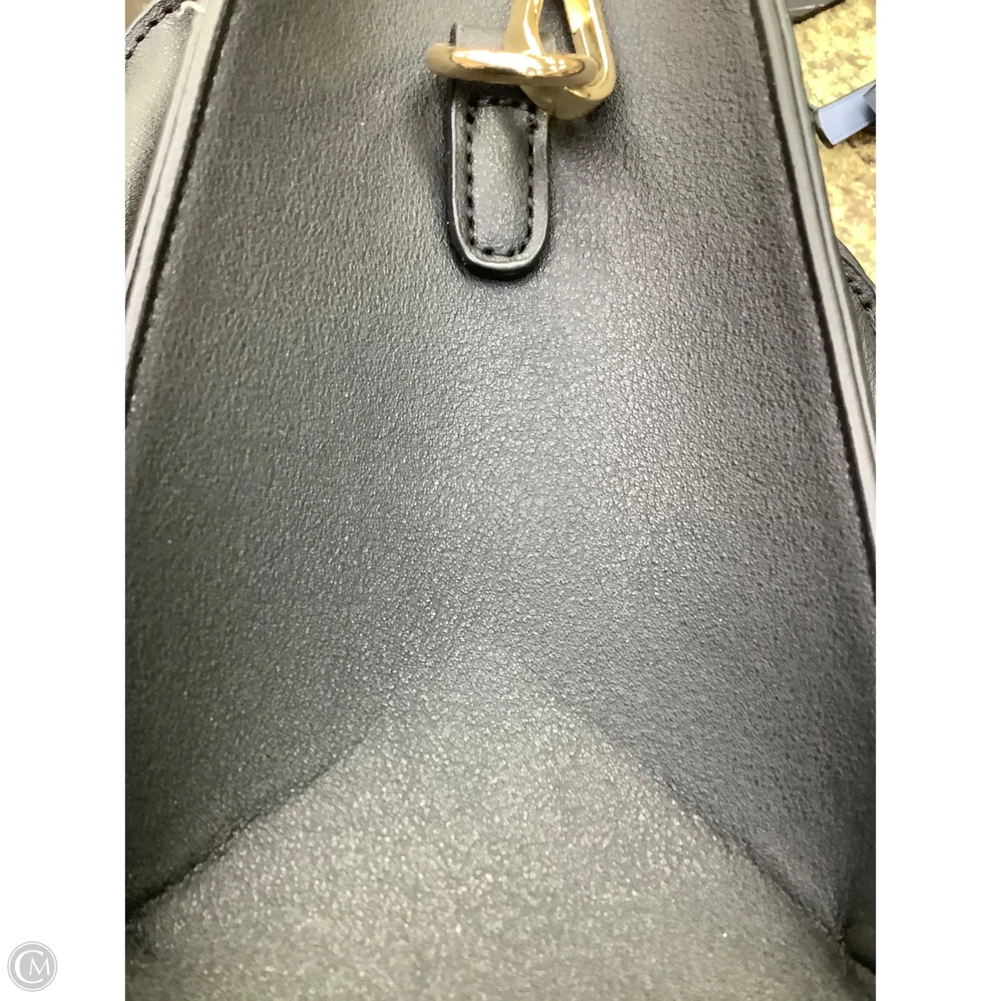 Crossbody By Clothes Mentor, Size: Medium