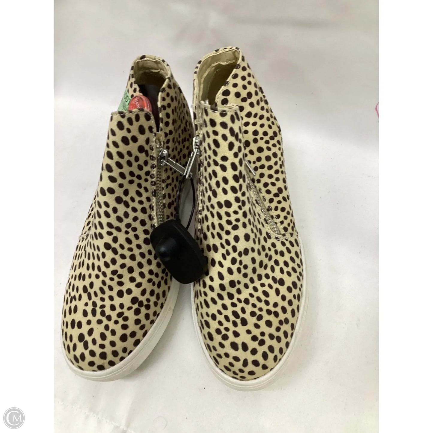 Shoes Flats By Cushionaire In Leopard Print, Size: 7