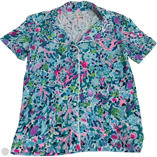Top Short Sleeve Designer By Lilly Pulitzer In Blue, Size: S