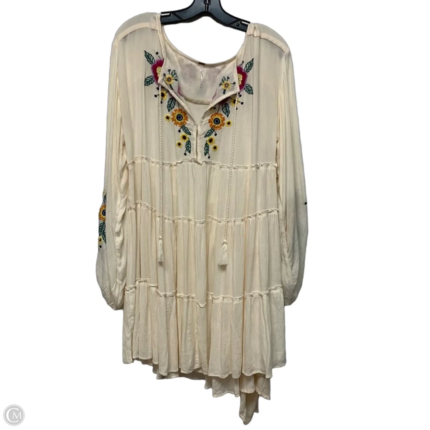 Dress Casual Short By Free People In Cream, Size: S