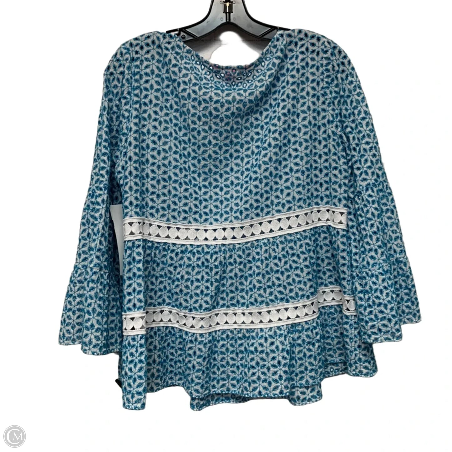 Top Long Sleeve Designer By Lilly Pulitzer In Blue & White, Size: L