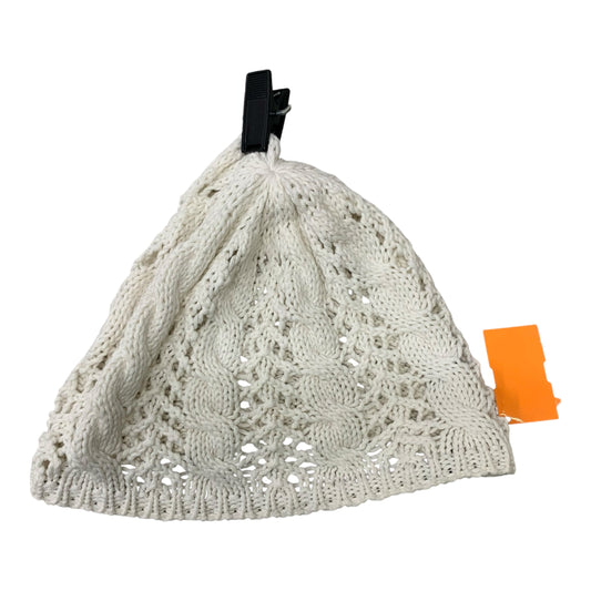 Hat Beanie By Divided