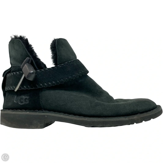 Boots Designer By Ugg In Black, Size: 9