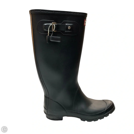Boots Designer By Hunter In Black, Size: 7