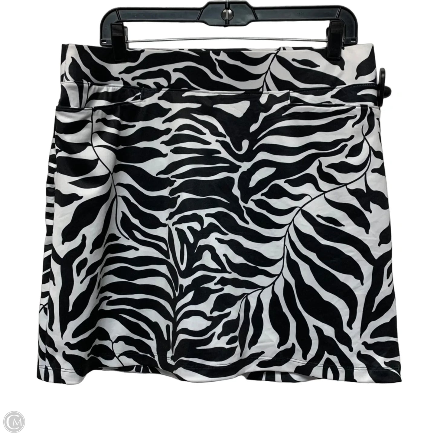 Athletic Skort By Chicos In Black & White, Size: M