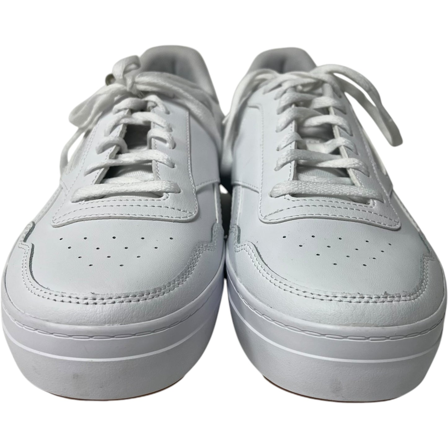 Shoes Sneakers By Reebok In White, Size: 9.5