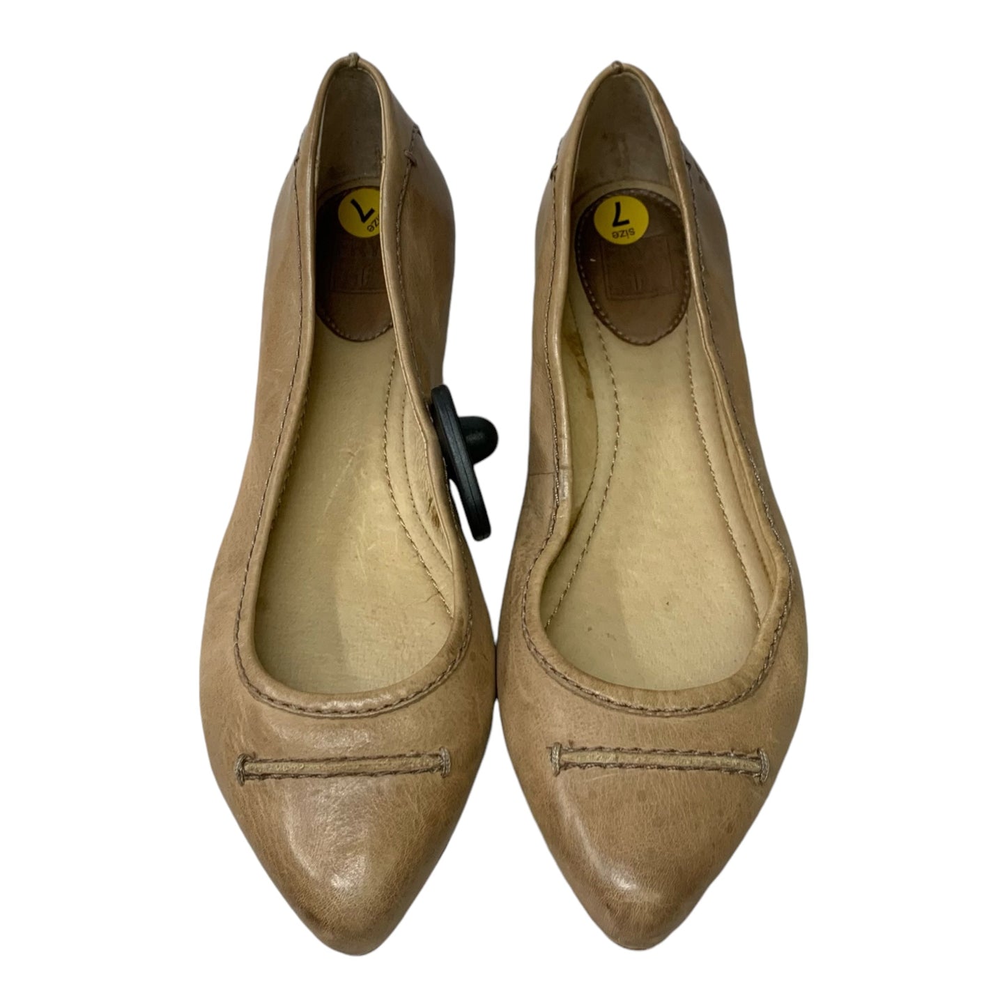 Shoes Flats By Frye In Brown, Size: 7